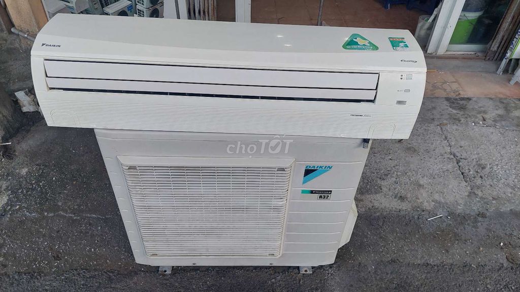 Điều hòa Daikin 18000btu 1 chiều Inverter