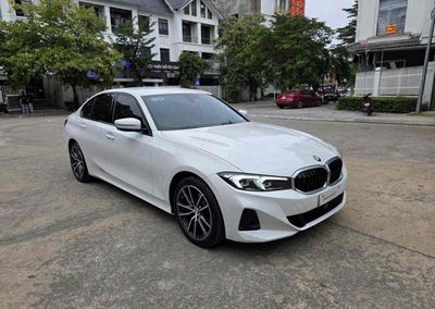BMW 320i SpLine - 1 chủ từ đầu , 14000km. Mua bán Ô tô tại Quận Nam Từ Liêm Hà Nội được đăng bởi Trần Đức Quân