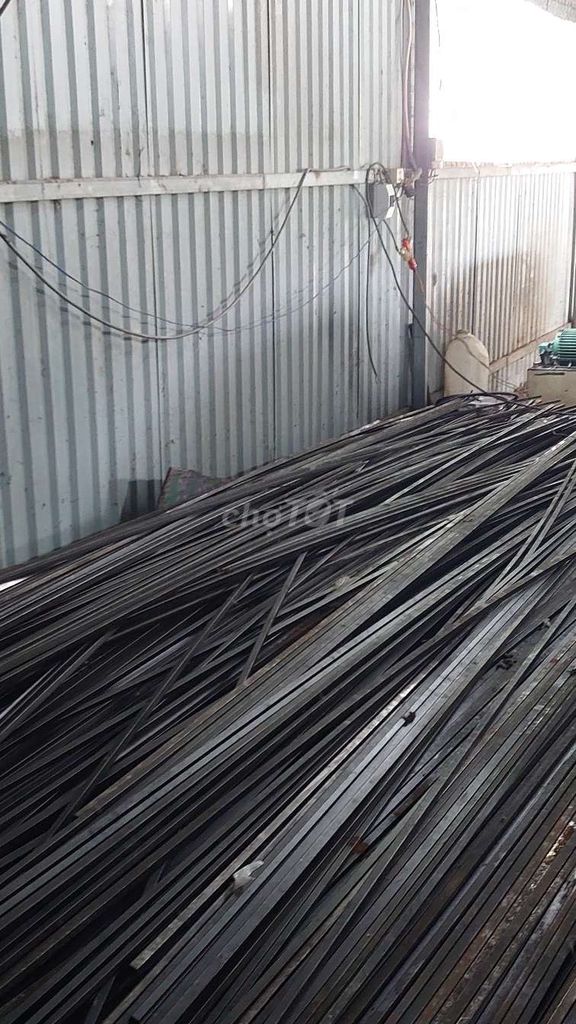 Ống sắt Đen 14 - 24mm cắt hàn uốn. Mua bán Đồ chuyên dụng, Giống nuôi trồng tại Thị xã Bến Cát Bình Dương được đăng bởi To Tai hình 1