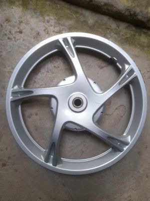 Bán Mâm xe  Mio Classico chính hãng. Mua bán Phụ tùng xe tại Huyện Trà Ôn Vĩnh Long được đăng bởi A Thành