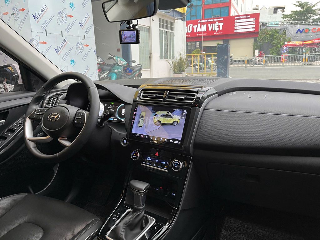 Hyundai Creta 2023 Trắng 28.000 km. Mua bán Ô tô tại Quận 1 Tp Hồ Chí Minh được đăng bởi TÂN TỨ QUÝ hình 15