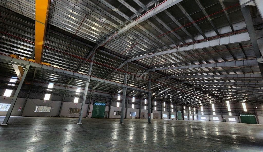 Cho thuê kho xưởng 3600m2 KCN Long Hậu, Huyện Cần Giuộc, Long An