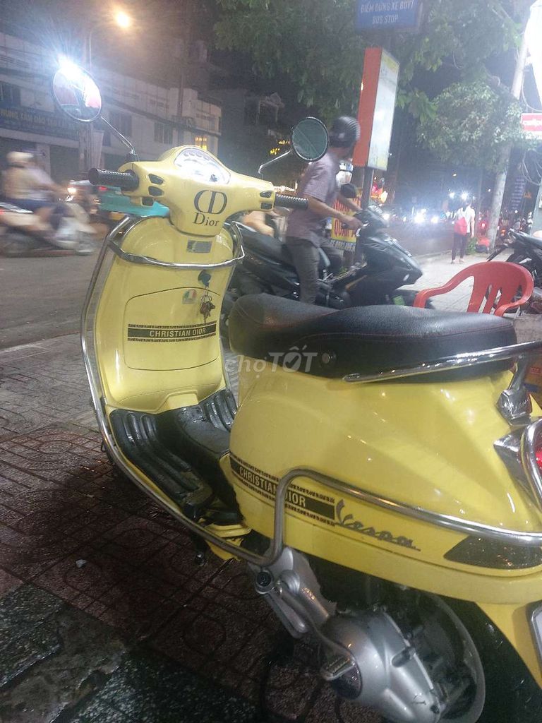 Vespa Lx125 Cọp Thẻ Ph0T0. Mua bán Xe máy tại Quận 7 Tp Hồ Chí Minh được đăng bởi Huy hình 7