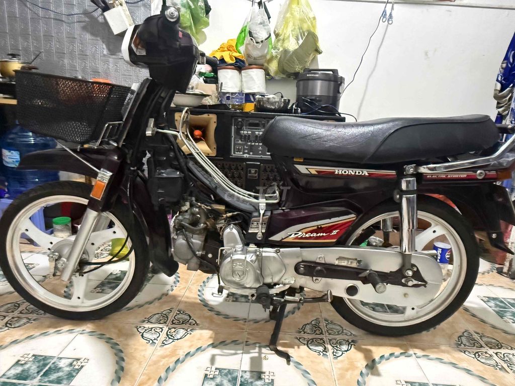 Тайская красная слива Honda Dream