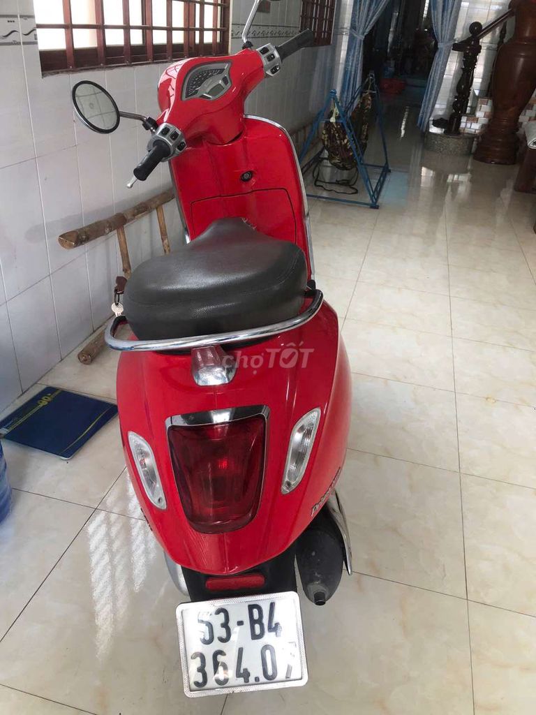 Vespa primavera 125 2015 màu đỏ. Mua bán Xe máy tại Thành phố Mỹ Tho Tiền Giang được đăng bởi Power gaming Center hình 1