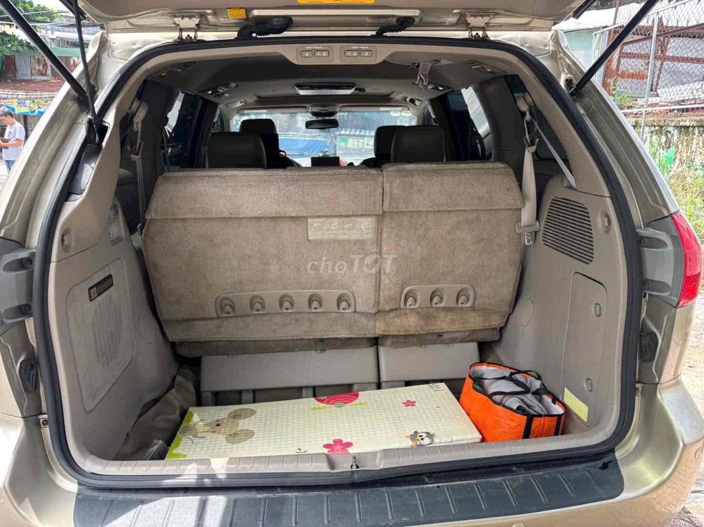Toyota Sienna 2007 - 120000 km. Mua bán Ô tô tại Quận 7 Tp Hồ Chí Minh được đăng bởi Tuấn Đỗ hình 8