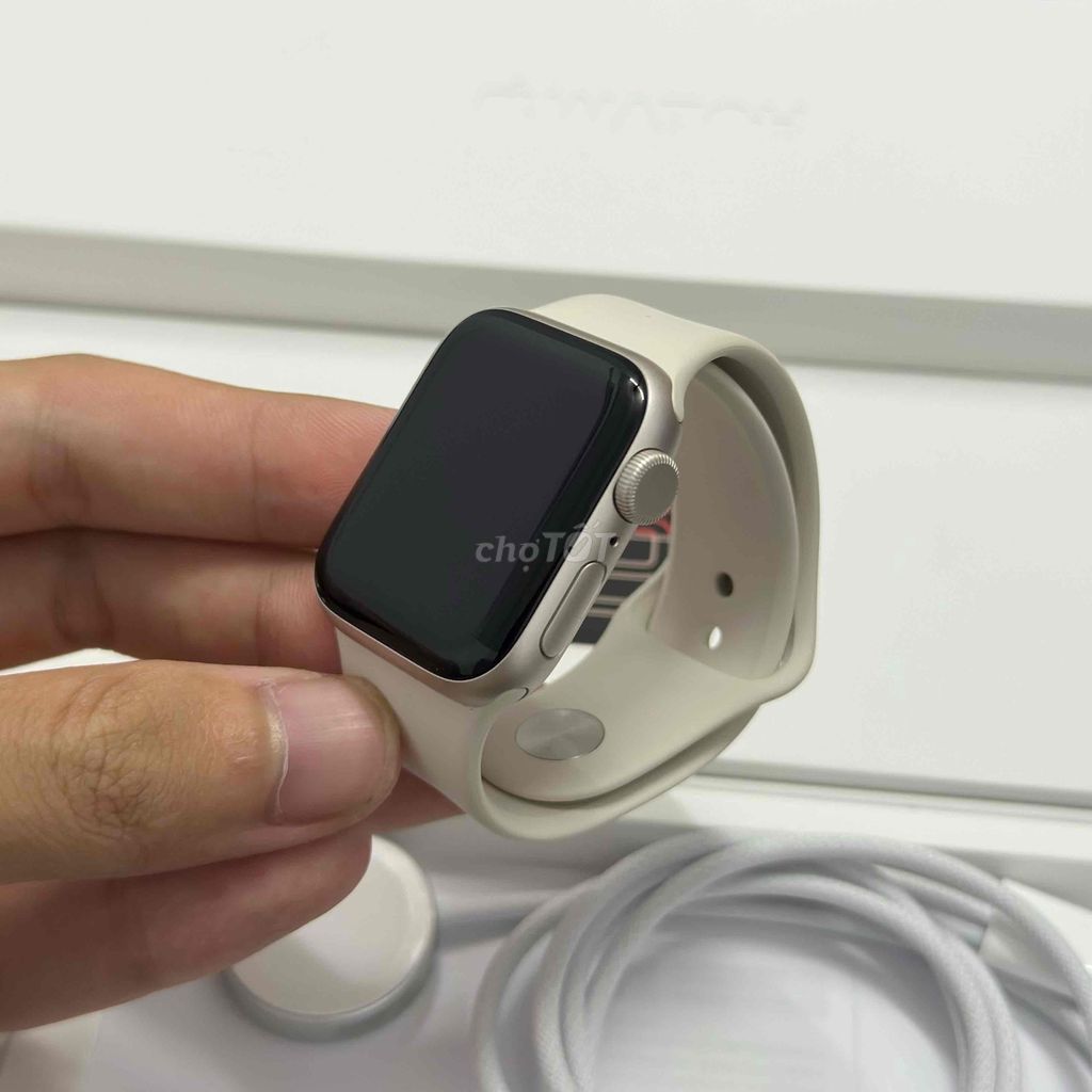 Apple Watch SE 3 40mm Starlight. Mua bán Thiết bị đeo thông minh tại Huyện Nhà Bè Tp Hồ Chí Minh được đăng bởi Nguyễn Hữu Thắng hình 1
