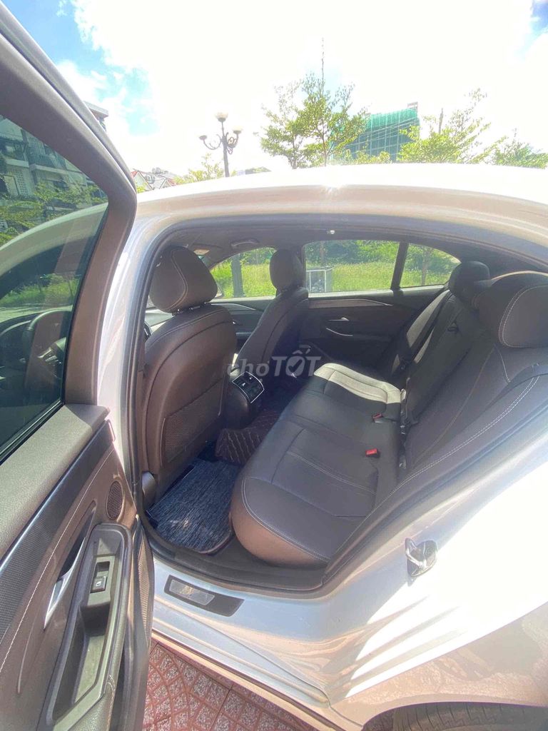 VinFast Lux A2.0 2021 2.0 AT - 71000 km. Mua bán Ô tô tại Quận Sơn Trà Đà Nẵng được đăng bởi Phạm Khánh Duy hình 3