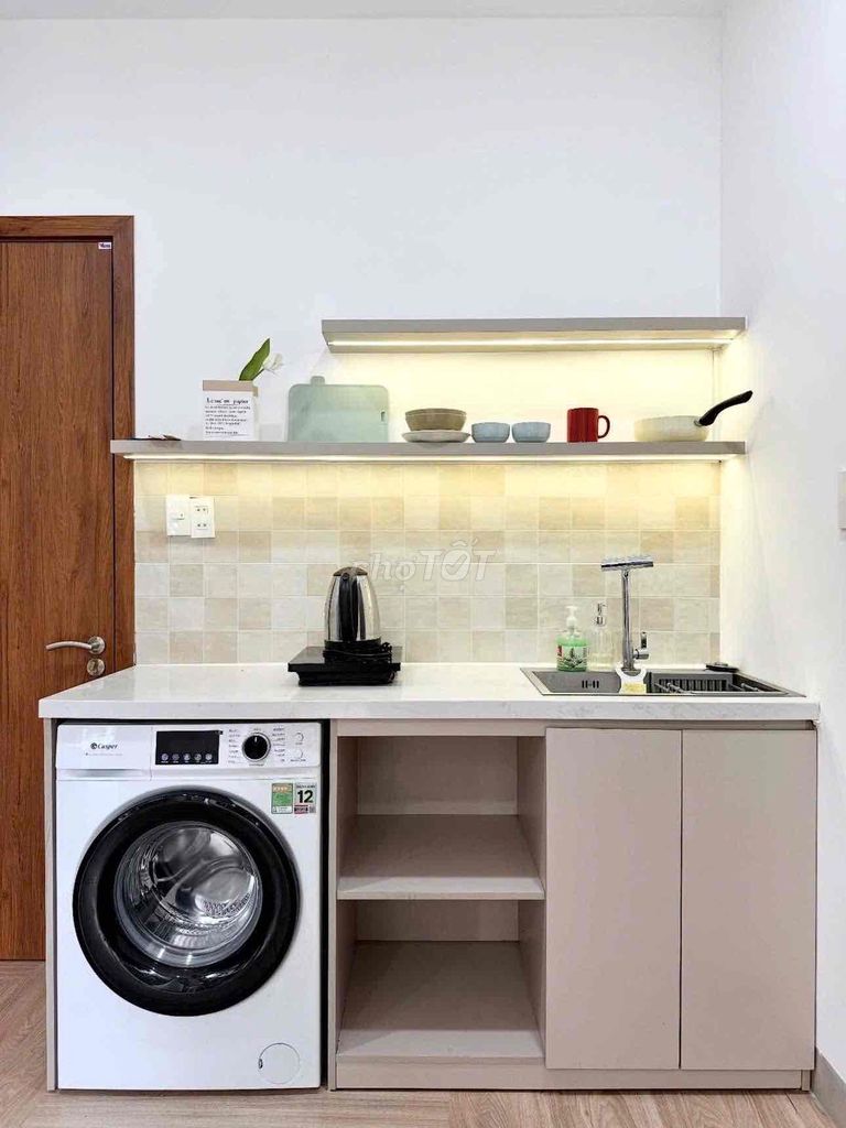 Studio Rộng 37m2 Ban Công Lớn Tại Điện Biên Phủ Gần Hutech, GTVT