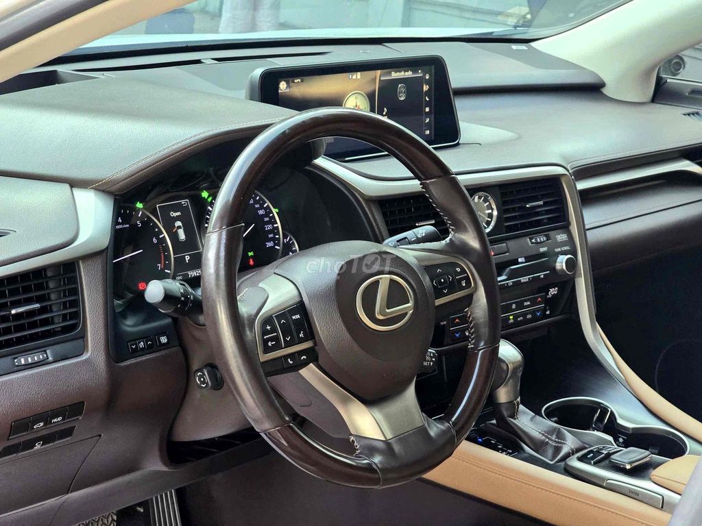 Lexus RX 350 2018 Белый 75000 км