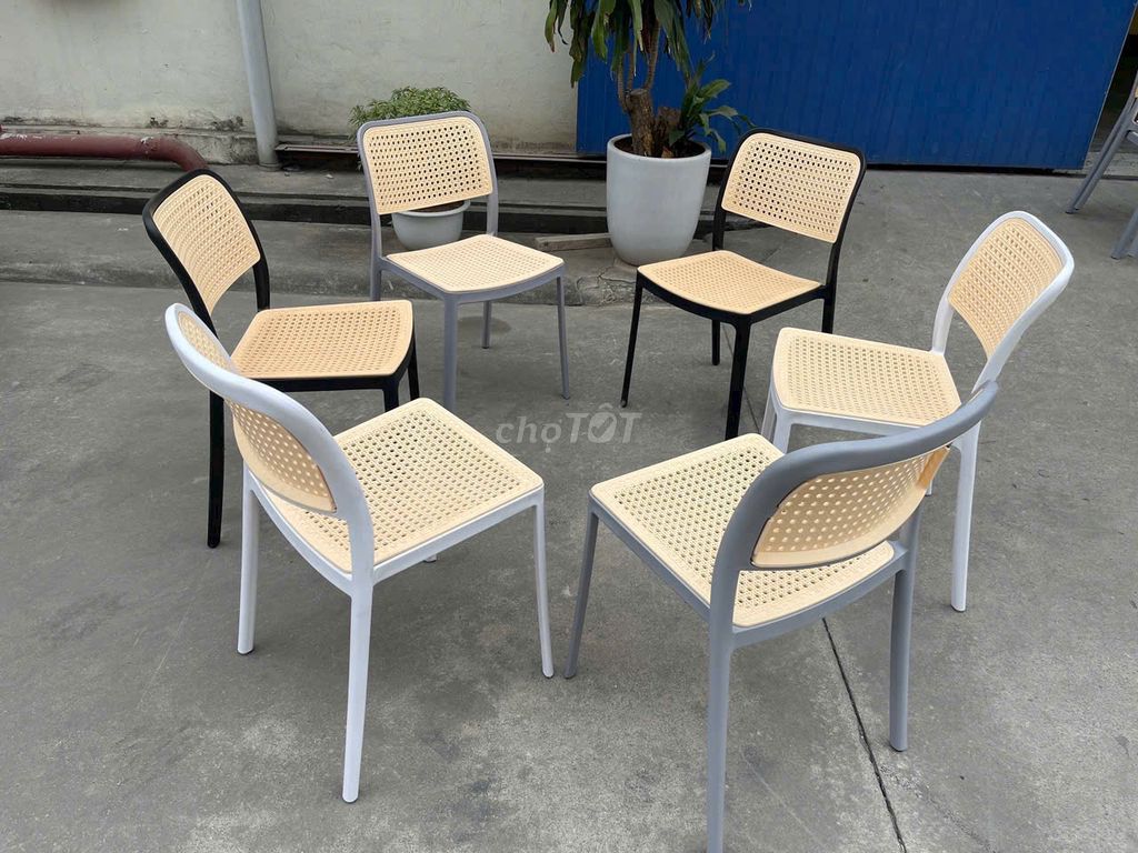 Ghế nhựa đúc giả mây hiện đại. Mua bán Bàn ghế tại Quận Hà Đông Hà Nội được đăng bởi Lê Hồng Đăng hình 1