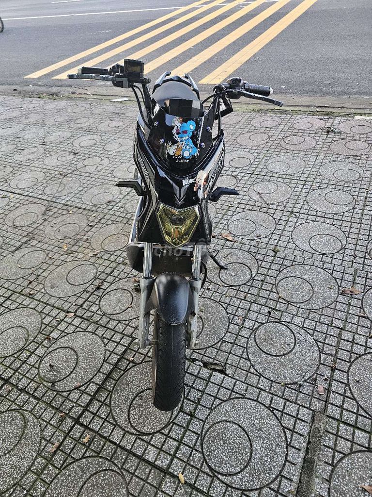 Xe điện Xmen bình mới thay. Mua bán Xe điện tại Thành phố Đồng Xoài Bình Phước được đăng bởi pham tuan hình 1