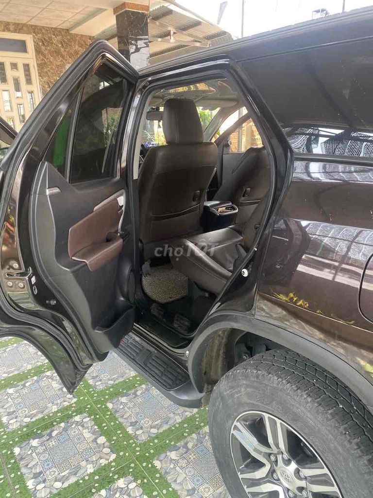 Toyota Fortuner 2020 2.7V 4x2 AT TRD - 70000 km. Mua bán Ô tô tại Quận 12 Tp Hồ Chí Minh được đăng bởi Hoàng hình 5