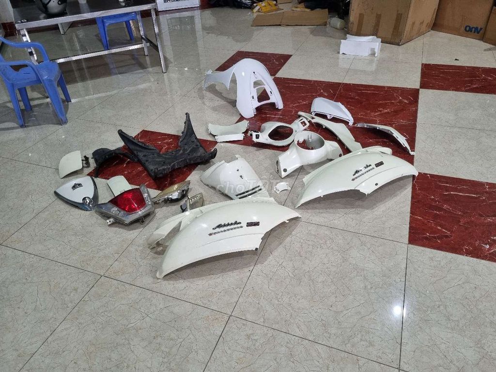 Dàn áo elizabeth fi. Mua bán Phụ tùng xe tại Huyện Nhơn Trạch Đồng Nai được đăng bởi Vlap Fam hình 2