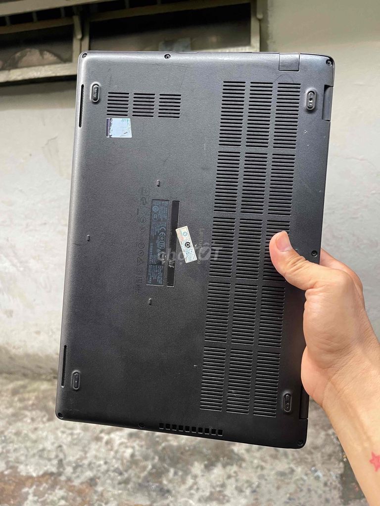 Dell Latitude  5400. Mua bán Laptop tại Quận 6 Tp Hồ Chí Minh được đăng bởi Nguyen Tran hình 1