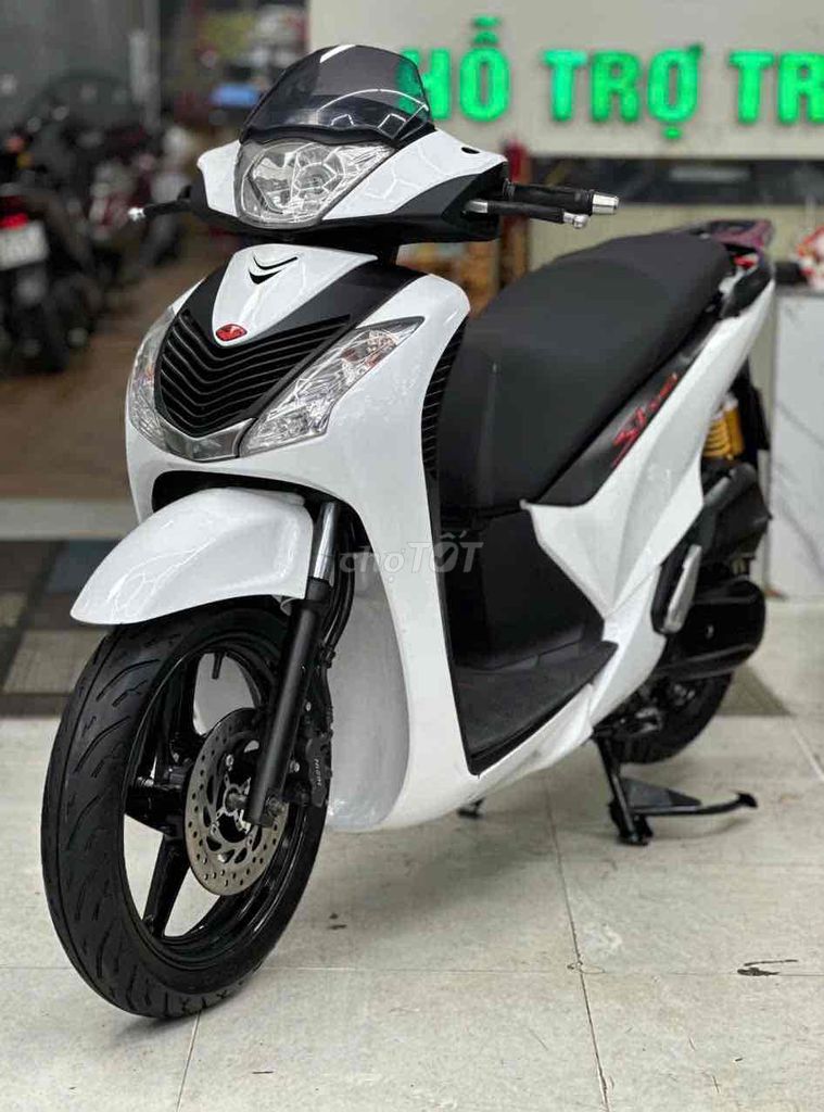 #sh Việt Nam! 125 lên áo ý khoá smk chính chủ. Mua bán Xe máy tại Thành phố Thủ Đức Tp Hồ Chí Minh được đăng bởi ÔTÔ XE MÁY THÁI HOÀ  hình 2