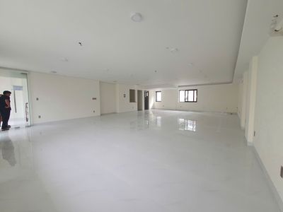 🔥 MẶT BẰNG ĐẸP – VỊ TRÍ VÀNG – SẴN SÀNG KINH DOANH!