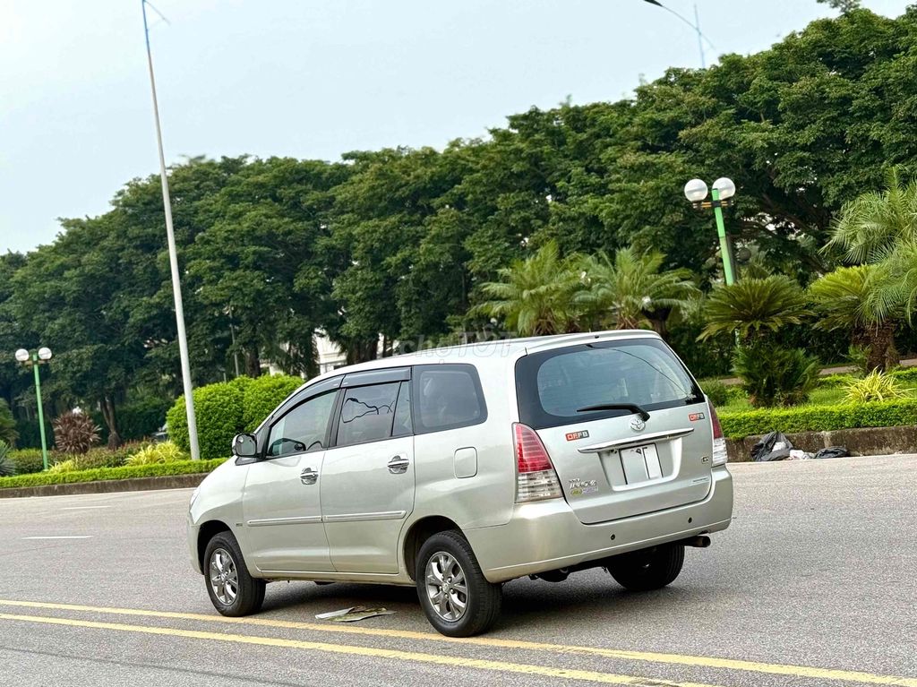 Toyota Innova 2007 G - 136000 km. Mua bán Ô tô tại Quận Long Biên Hà Nội được đăng bởi Thế Anh hình 5