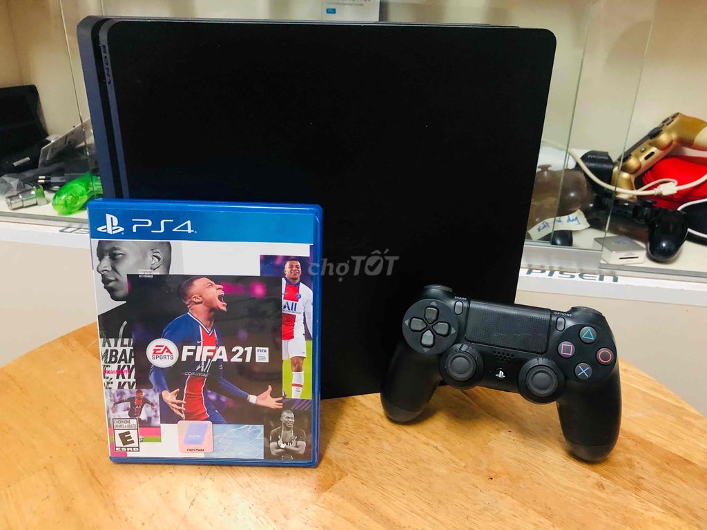 COMBO PS4 SLIM 2218A 500GB GAME FIFA 2021