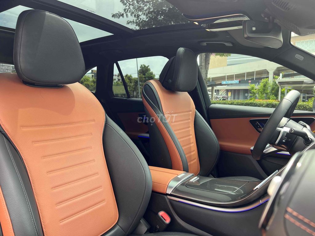 Mercedes Benz GLC300 4Matic 2023 Lướt Nhẹ. Mua bán Ô tô tại Quận Bình Tân Tp Hồ Chí Minh được đăng bởi Hoàng Thọ hình 13