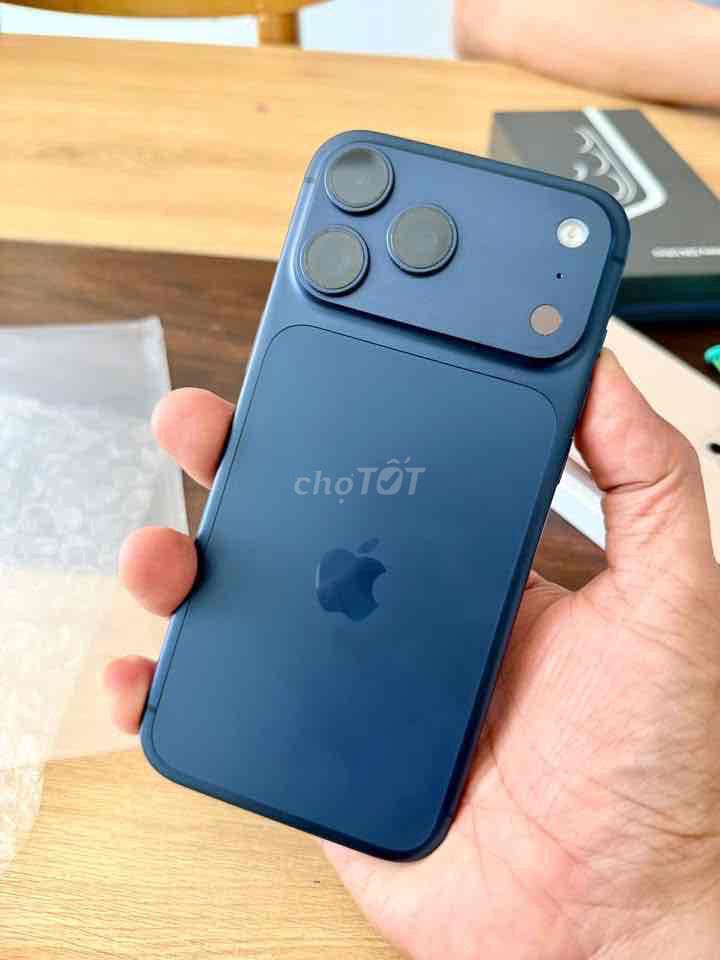 Apple iPhone 17 Pro Max 256GB Xanh TGDĐ. Mua bán Điện thoại tại Quận Cẩm Lệ Đà Nẵng được đăng bởi Nam Tran hình 1