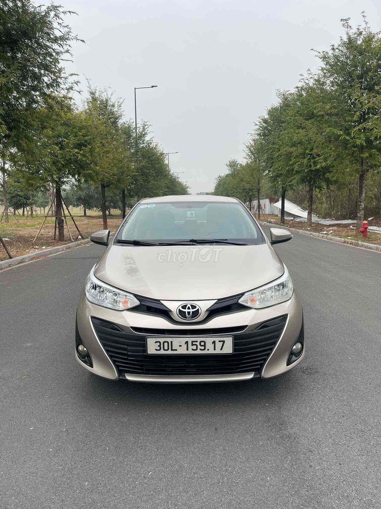 cần bán xe toyota vios đời 2021 số tự động bản E