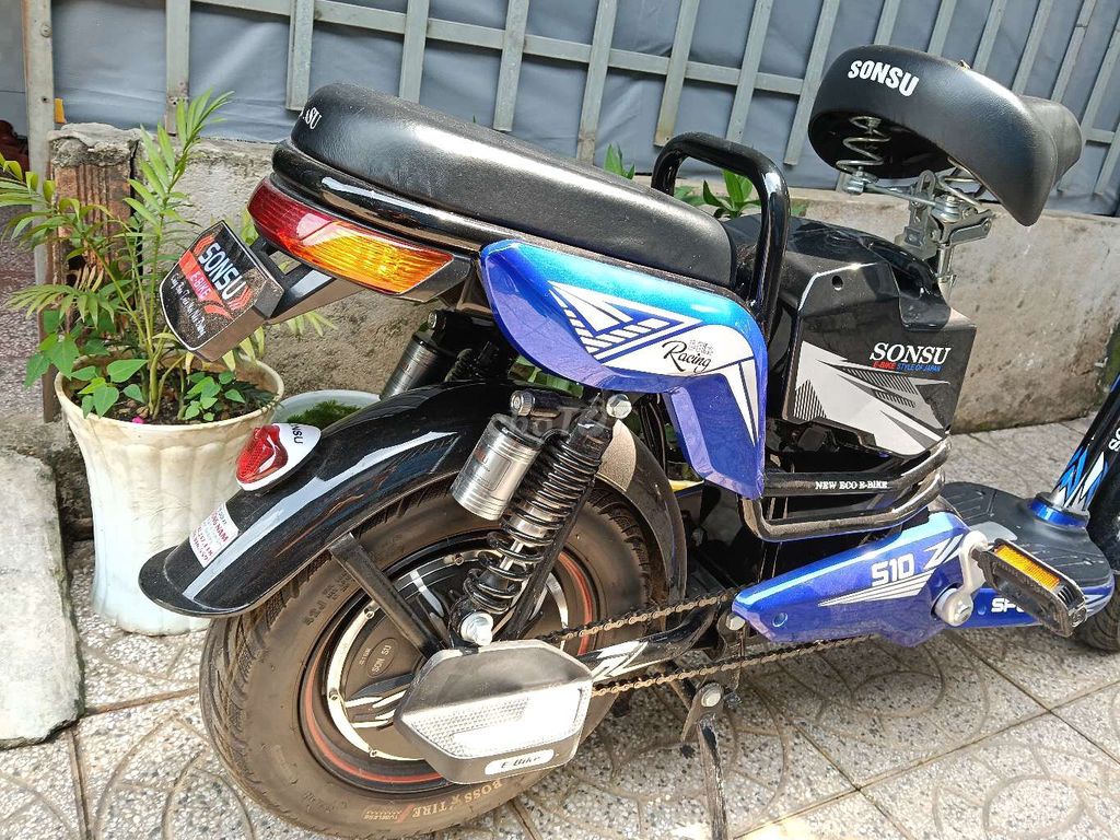 Cần bán ( xe mới 95% còn bảo hành ). Mua bán Xe điện tại Thành phố Thủ Dầu Một Bình Dương được đăng bởi  Phong hình 2