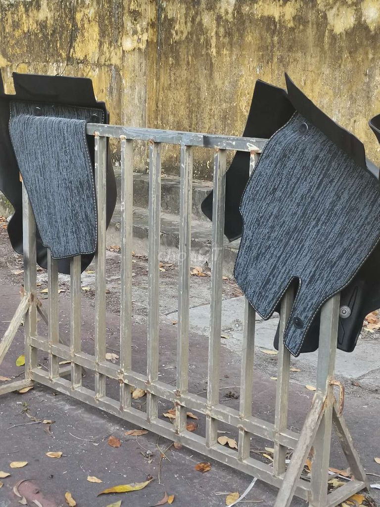 Thảm lót sàn mazda 3. Mua bán Phụ tùng xe tại Quận Ba Đình Hà Nội được đăng bởi Ngọc Tân hình 1