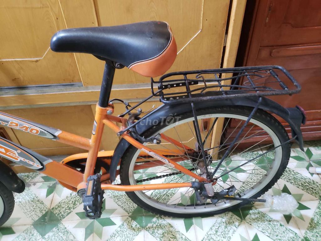 Xe đạp Thái Lan LA Sporty 240 gắn thêm rổ, chuông. Mua bán Xe đạp tại Huyện Nhà Bè Tp Hồ Chí Minh được đăng bởi Trân hình 3