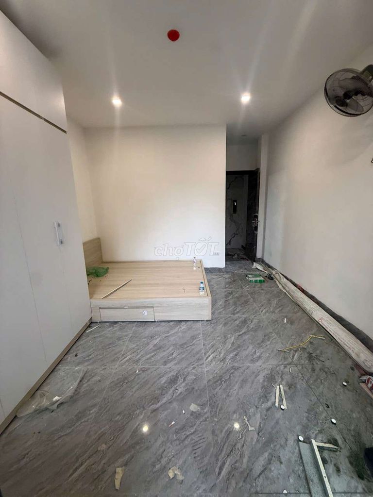 Студия 30м² со всей мебелью и стиральной машиной на Чыонгдинь