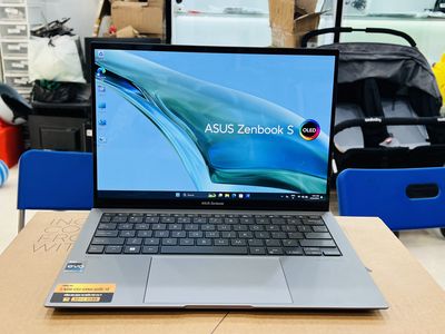 Asus Zenbook S13 OLED UX5304VA i7-1355U/32/1TB
