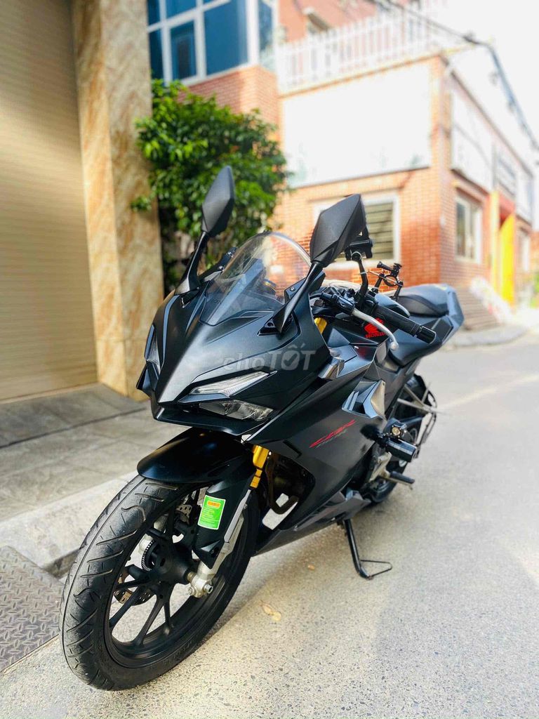 HONDA CBR150 ABS FI cuối 2022 biển TP Xe lướt. Mua bán Xe máy tại Quận Cầu Giấy Hà Nội được đăng bởi Tong motor xe may hình 5