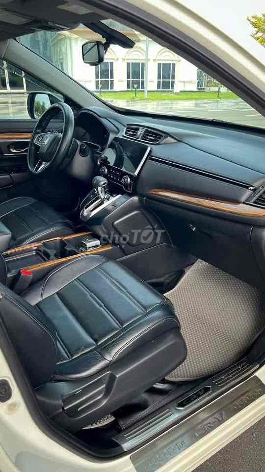 Honda CR V 2018 L - 70000 km. Mua bán Ô tô tại Quận 1 Tp Hồ Chí Minh được đăng bởi Phu Nguyen hình 8