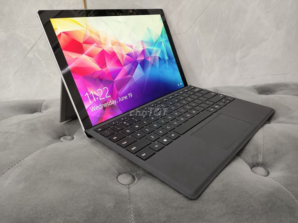 Surface Pro 6 i7-8650U RAM 16GB SSD 512GB 2K Touch