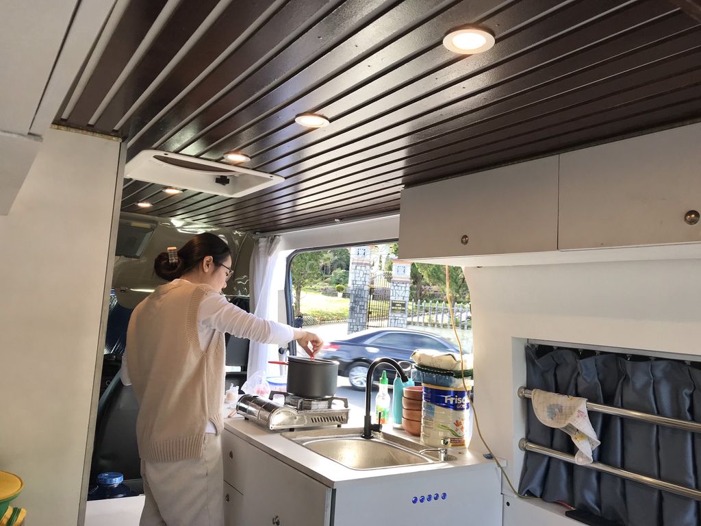 Ford Transit 2014 Van - 226724 km. Mua bán Ô tô tại Quận Gò Vấp Tp Hồ Chí Minh được đăng bởi Hồ Quý Thương hình 4