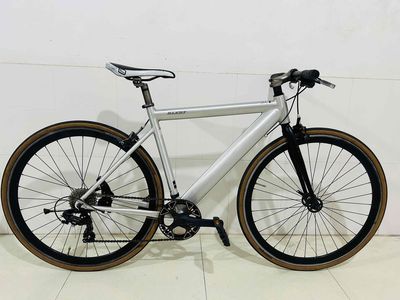 Touring 700c HÀNG BẢI NHẬT còn rất tốt. Mua bán Xe đạp tại Quận Bình Thuỷ Cần Thơ được đăng bởi Hien