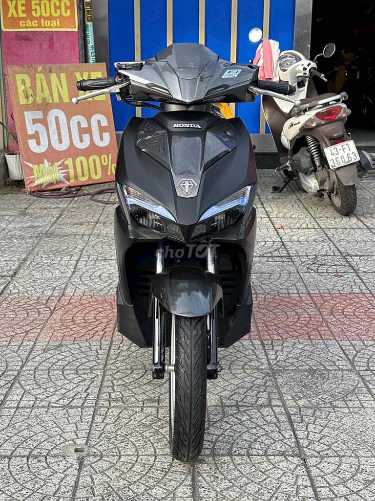 Honda Air Blade 2018 Xám. Mua bán Xe máy tại Quận Liên Chiểu Đà Nẵng được đăng bởi Thành Đại   hình 3
