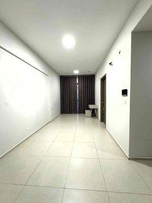 Cho thuê Cc WestGate - giá 6,5 triệu - 2pn - sẵn 1 máy lạnh