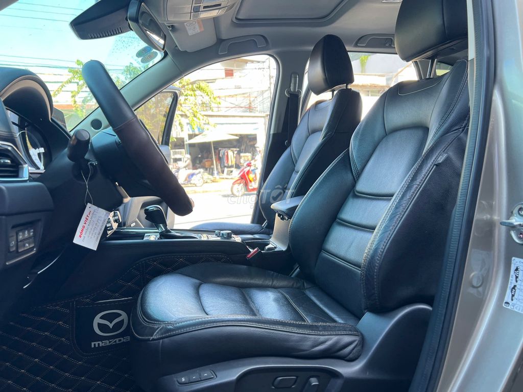 Mazda CX-5 2.5 AT 2WD 2017 (Form mới) -70000km. Mua bán Ô tô tại Thành phố Dĩ An Bình Dương được đăng bởi Siêu Thị Ô Tô Bình Dương  hình 9