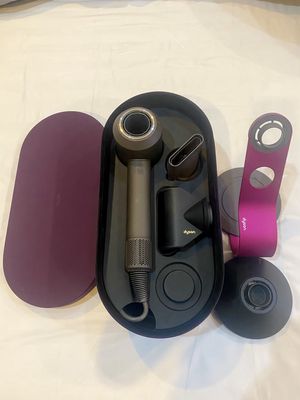 Mình Cần Bán Bộ Máy Sấy Tóc Dyson HD08 Chính Hãng. Mua bán Nội thất, đồ gia dụng khác tại Quận Bình Thạnh Tp Hồ Chí Minh được đăng bởi Phạm Thế Nhật