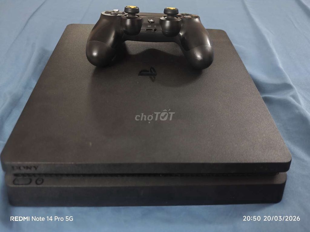 Máy chơi game Sony PS4 Slim 1TB Đen. Mua bán Thiết bị chơi game tại Quận 6 Tp Hồ Chí Minh được đăng bởi Quốc Phong hình 1
