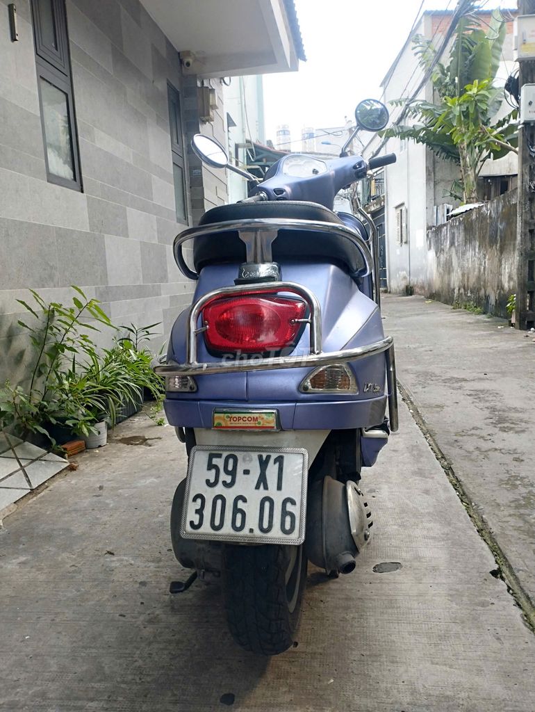 Chính chủ bán Xe VESPA LX125 - 2012 trắng. Mua bán Xe máy tại Quận Tân Bình Tp Hồ Chí Minh được đăng bởi Mr Long hình 5