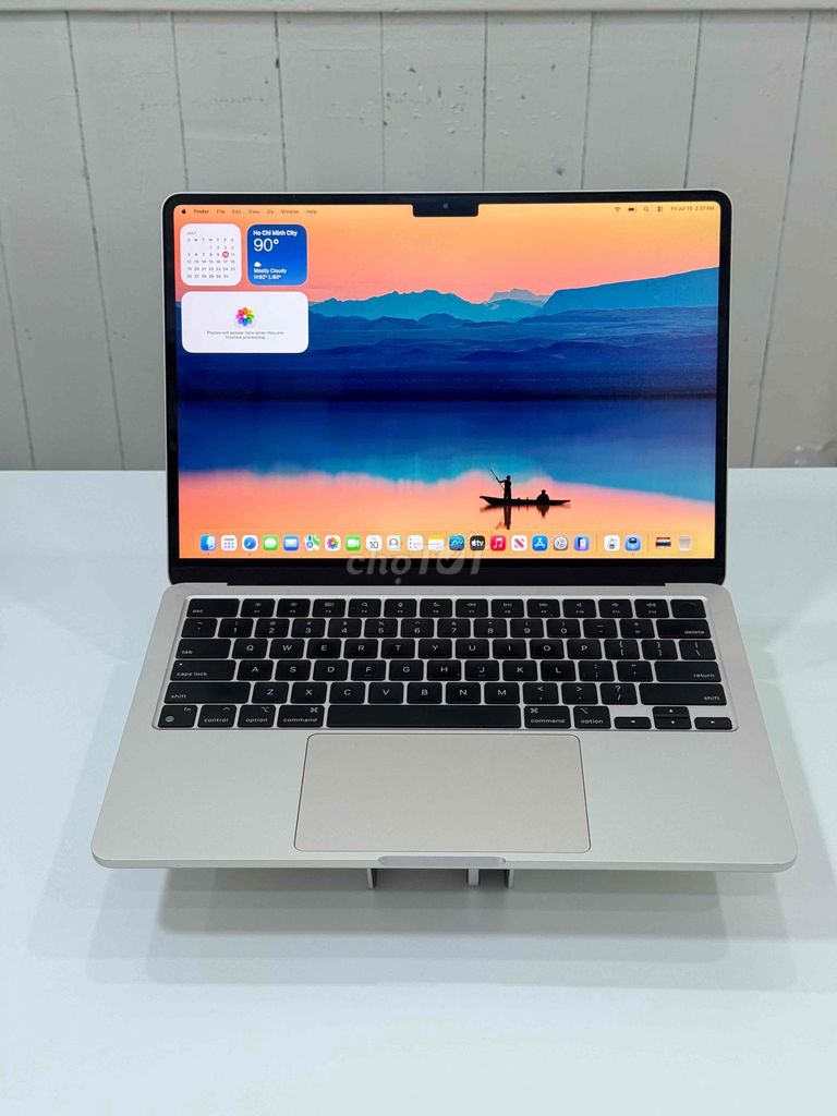 Macbook Air M2 13” 24GB/1TB sạc 29L, nguyên zin. Mua bán Laptop tại Quận 10 Tp Hồ Chí Minh được đăng bởi Nguyễn Thị Tố Quỳnh hình 1
