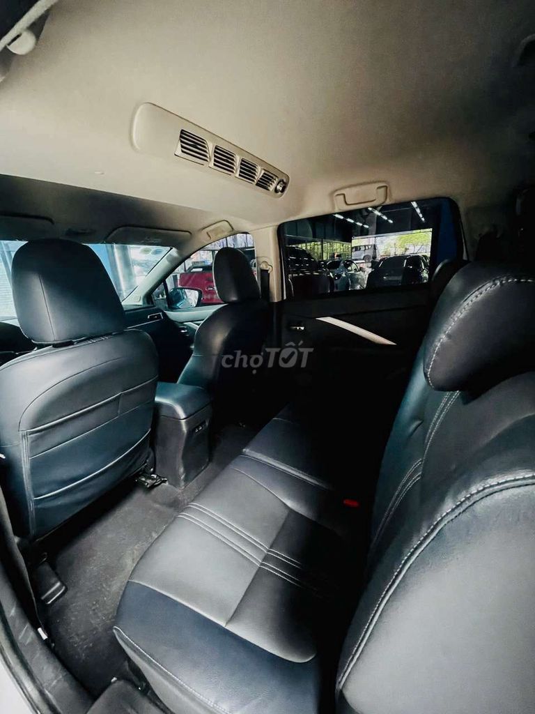 Mitsubishi Xpander cross 2024 zin đẹp. Mua bán Ô tô tại Huyện Hóc Môn Tp Hồ Chí Minh được đăng bởi Đỗ Tùng hình 11