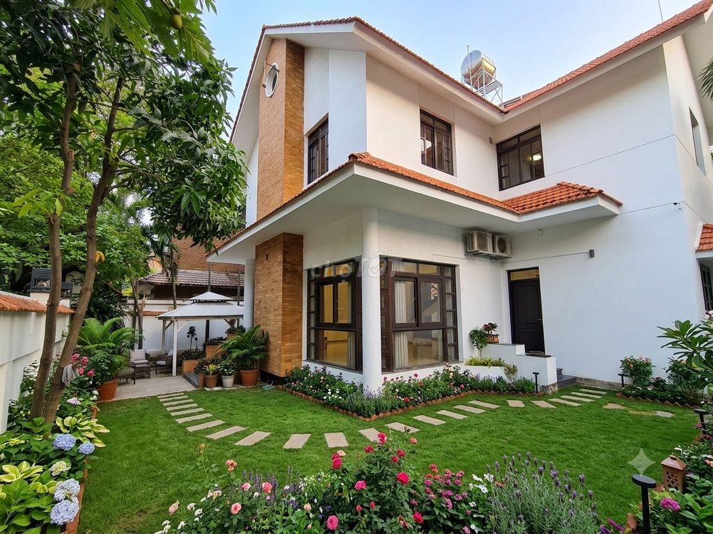 BIỆT THỰ MẶT TIỀN THẢO ĐIỀN QUẬN 2, CHO LÀM NHÀ HÀNG, DTSD 1100M2