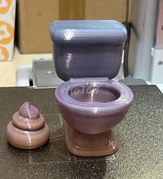 Đồ chơi bấm tay hình Bồn cầu In 3D