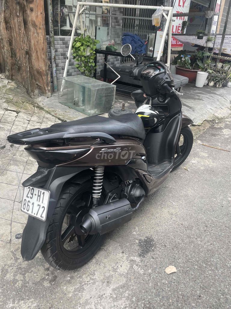 không dùng nữa nên bán rẻ cho anh em về đi làm. Mua bán Xe máy tại Quận Gò Vấp Tp Hồ Chí Minh được đăng bởi Sang Decor hình 3