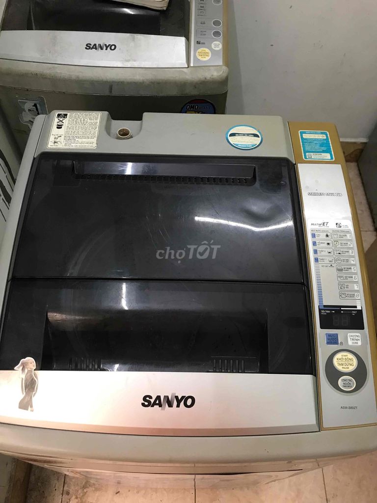 máy giặt Sanyo 8kg hoạt động êm có bh ạ
