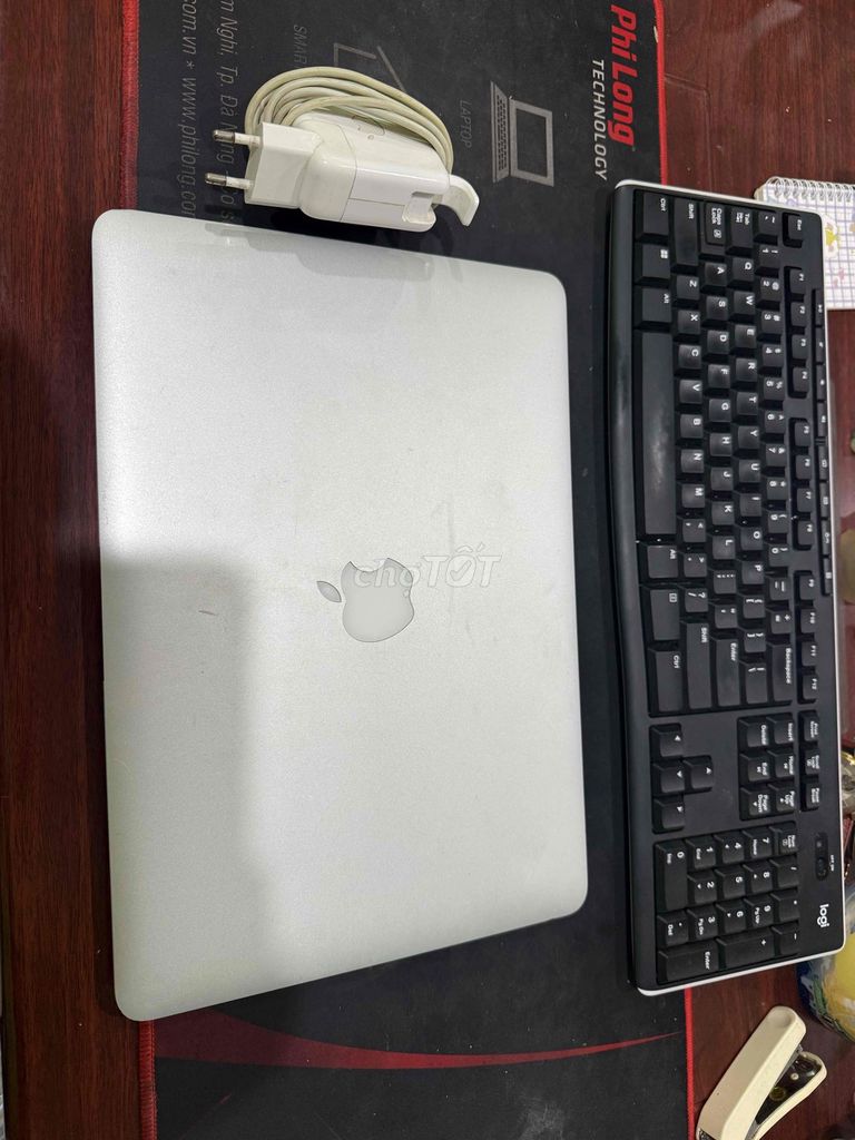 Apple Macbook Air 2017 Bạc. Mua bán Laptop tại Quận Ngũ Hành Sơn Đà Nẵng được đăng bởi Trần Đức Hiển hình 1