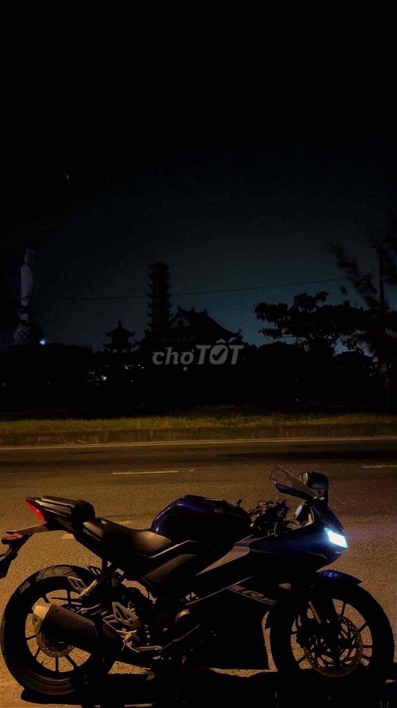 Ямаха R15 V3 2018 Синий